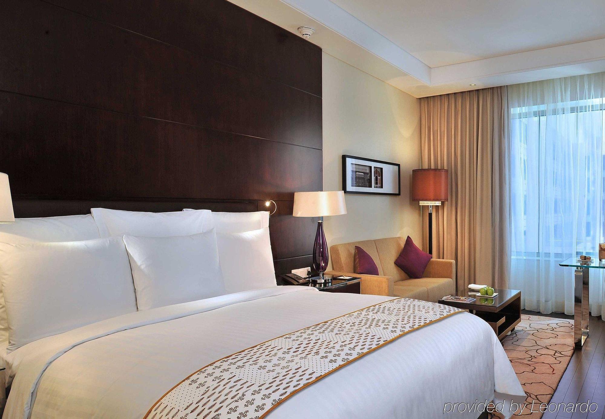 Jaipur Marriott Hotel Room photo